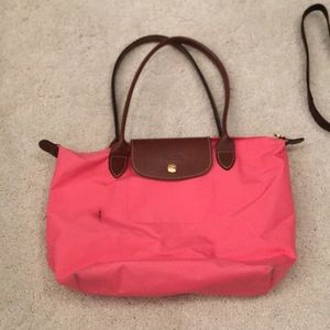 Pink mid size long champ